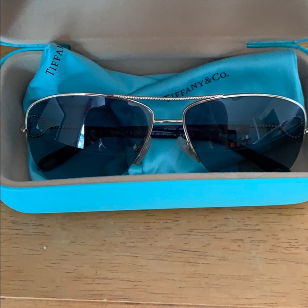 Used Tiffany  Aviator sunglasses